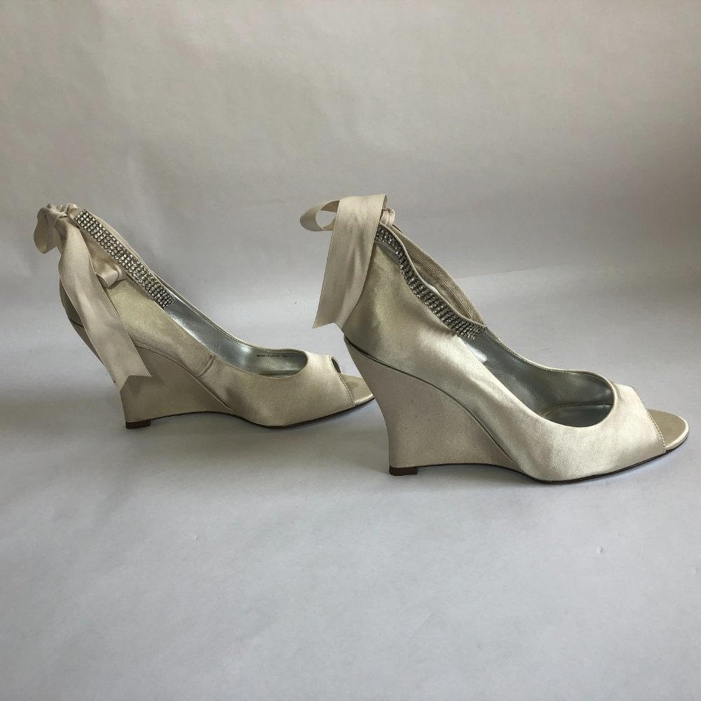 Nina - Size 10